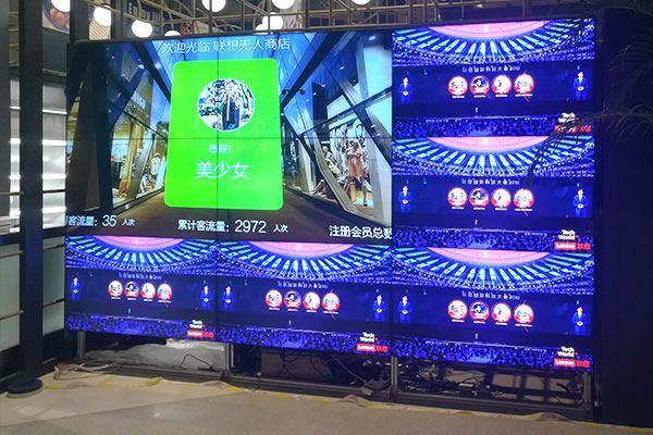 為什么55寸拼接屏更受到客戶歡迎？