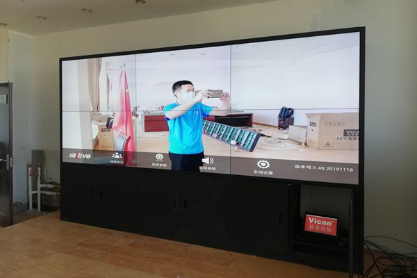 三星55寸液晶拼接屏有什么特點(diǎn)，目前市場上還有貨嗎