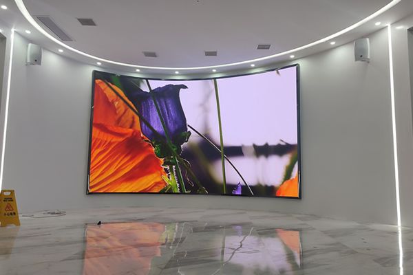 企業(yè)展廳引進LED顯示屏，開啟智慧展廳新模式