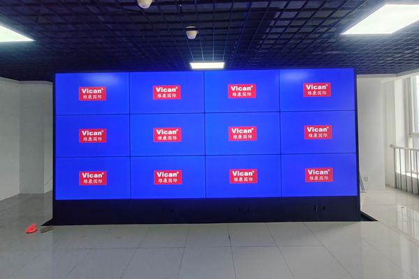 維康國際|液晶拼接屏創(chuàng)新展示，引領新時代商顯潮流