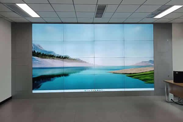 一塊55寸液晶拼接屏大概多少錢？